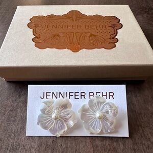 Jennifer Behr Mother Of Pearl Floral Zia Stud Earrings - NEW $225 msrp